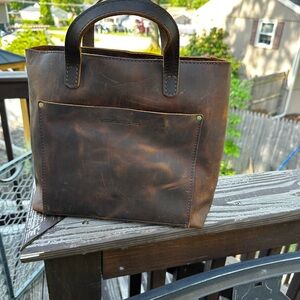 Portland leather medium  zipper crossbody in Canyon .